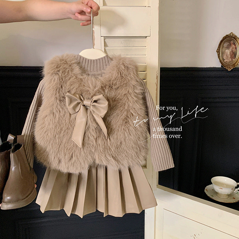 Korean version of girls' suit autumn and winter children's fashion wool sweater jacket + knitted top + plush pleated leather skirt tide