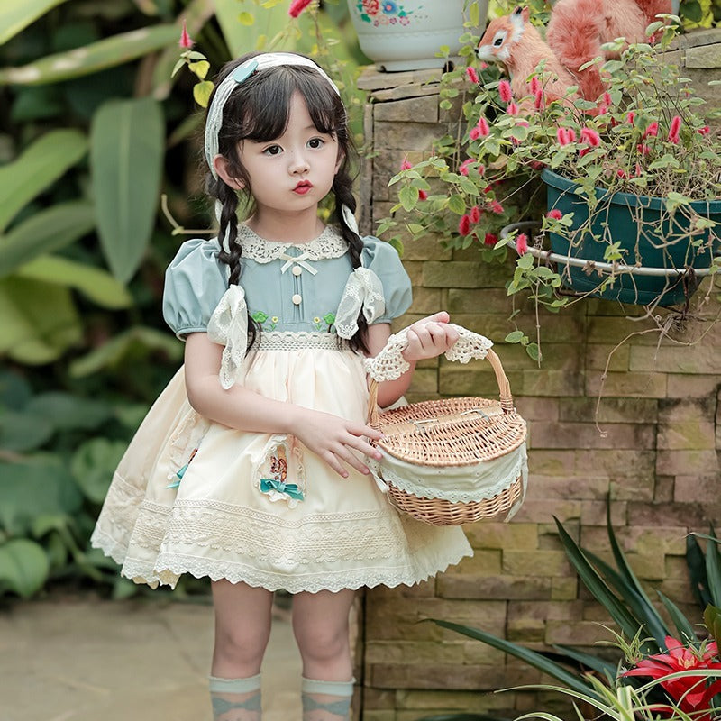Girls' cartoon dress, forest-inspired and fresh