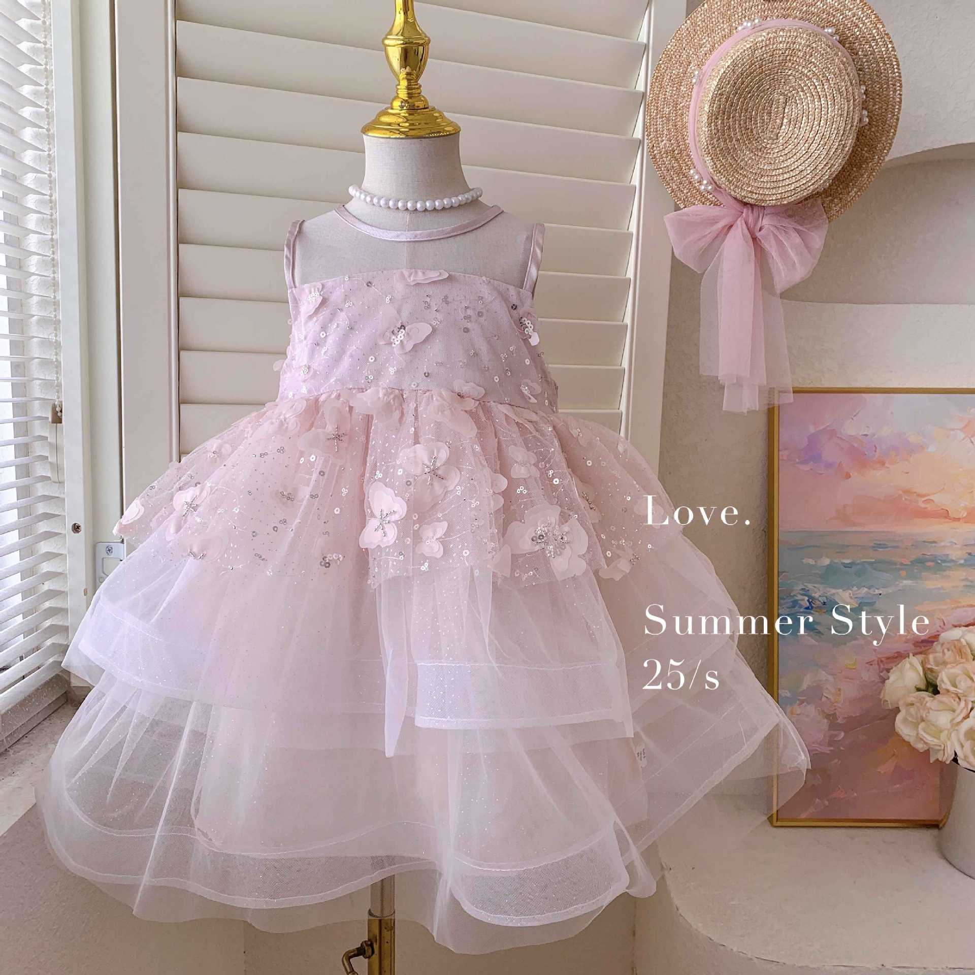 Girls princess dress three-dimensional butterfly mesh vest medium and small children's dress dress super fairy