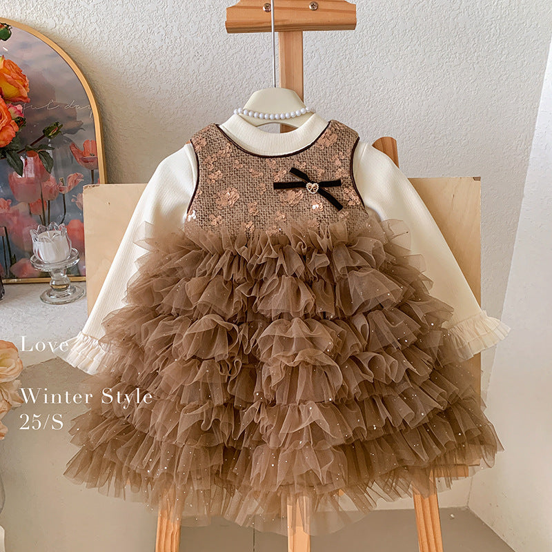 Korean version of girls' winter 2025 new foreign style sleeveless velvet Xiaoxiang fluffy dress with velvet base two-piece set