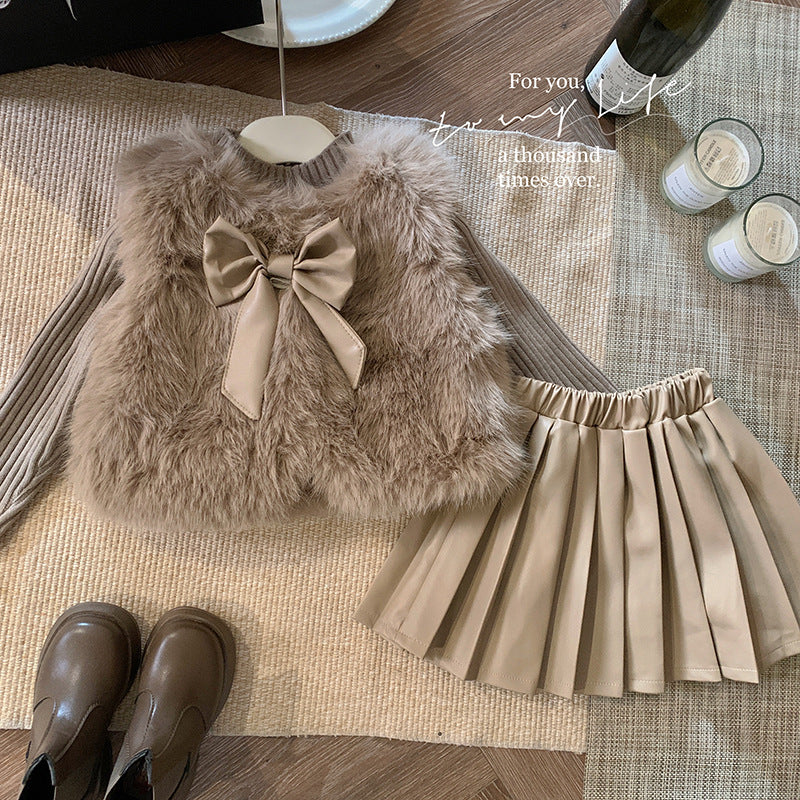 Korean version of girls' suit autumn and winter children's fashion wool sweater jacket + knitted top + plush pleated leather skirt tide