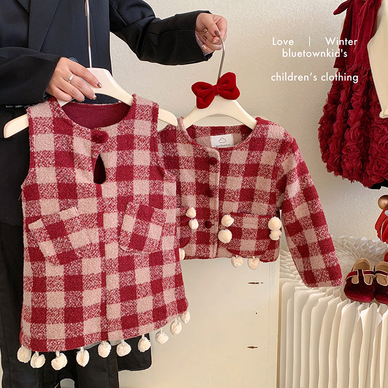 Girls 2025 Winter New Christmas New Year Birthday Xiaoxiangfeng Jacket Vest Skirt Fleece Two-piece Tide Set