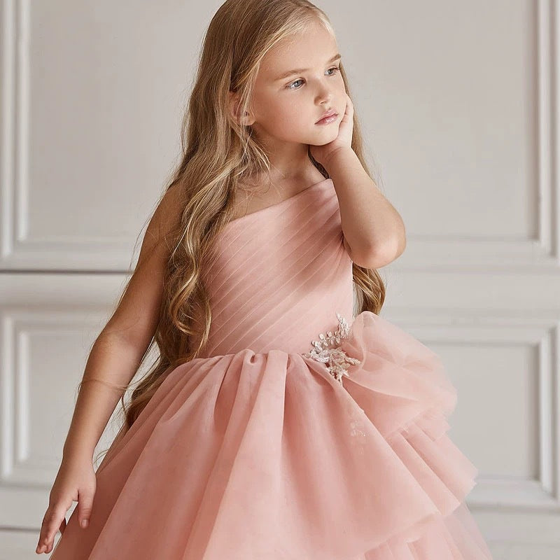 High-end children's dresses, pink princess dresses for girls, model runway, birthday flower girl